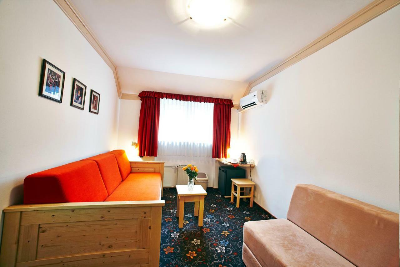 Alp Guest house